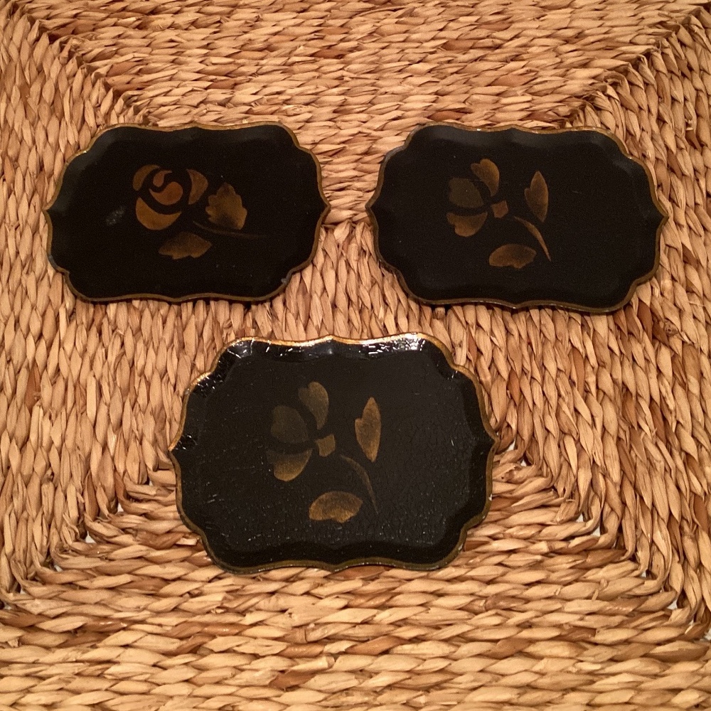 Antique Tole Metal Tiny Trays (3)
